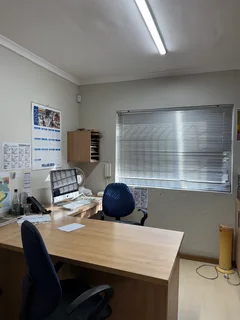 Office or storage space for rent Belgravia/ Athlone