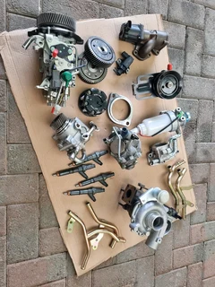 Isuzu spares - See pix - injector pump, Injectors,  injector pump gear, etc.
