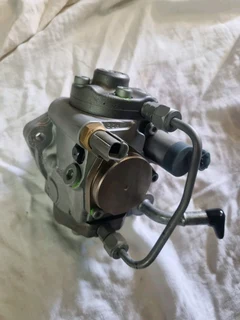 Isuzu d teq stub axle and other spares