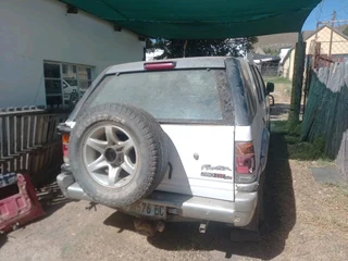 Isuzu Frontier stripping for spares