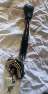 Isuzu new gear lever