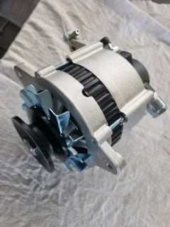 Isuzu diesel Alternator
