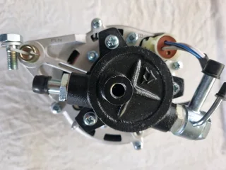 Isuzu diesel Alternator