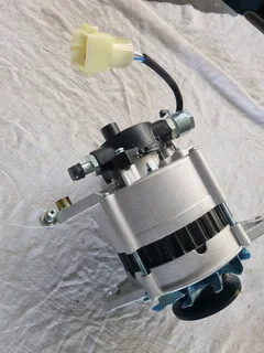 Isuzu diesel Alternator