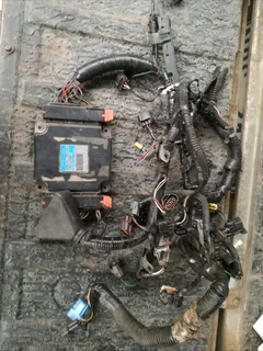 Isuzu KB 320 - ECU, and engine Spares