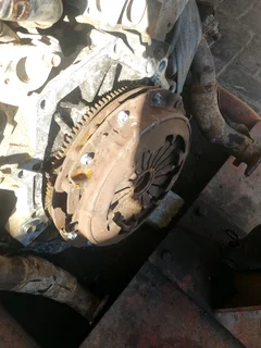 Isuzu KB 320 - ECU, and engine Spares