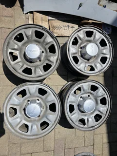 Isuzu 16 inch rims and mags