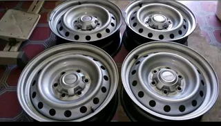 Isuzu bakkie rims - 6 hole - 16 inch