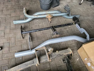 Isuzu towbar, tailgates, taillights and other spares