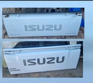 Isuzu towbar, tailgates, taillights and other spares