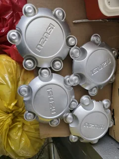 Isuzu mag/rim Centre caps