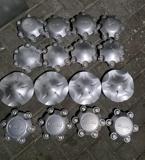 Isuzu mag/rim Centre caps