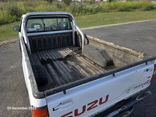 Isuzu KB 300tdi Long wheel base
