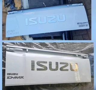 Isuzu tailgates, taillights and other spares