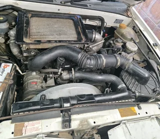 Isuzu KB 300tdi 4JH1 Engine, gearbox, diff, propshaft, etc.