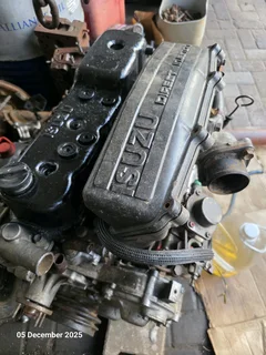Isuzu KB 300tdi 4JH1 Engine, gearbox, diff, propshaft, etc.