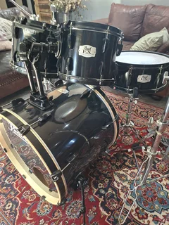 Pearl Export Fusion drumkit R13850. 0942516098