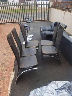 Pre-owned dining room chairs