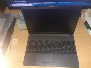 Faulty Hp 250 G9 Grey Laptop for Spares. NO SCREEN