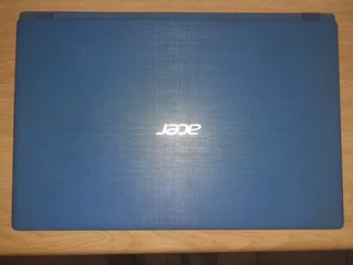 Please Read. Faulty Blue Acer Aspire A315-31 Laptop
