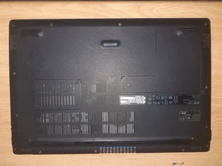 Please Read. Faulty Blue Acer Aspire A315-31 Laptop