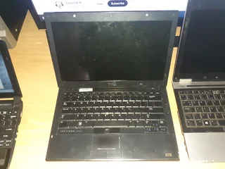 Faulty/Damaged Hp Elitebook 8440 &amp; Dell Latitude E4310, Dell Latitude E4200 Selling AS IS.