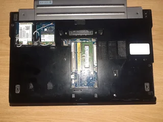 Faulty/Damaged Hp Elitebook 8440 &amp; Dell Latitude E4310, Dell Latitude E4200 Selling AS IS.