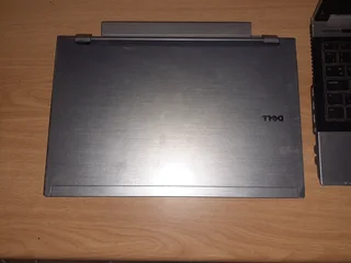 Faulty/Damaged Hp Elitebook 8440 &amp; Dell Latitude E4310, Dell Latitude E4200 Selling AS IS.