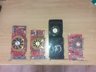 Read Ad Before 4 X PC Graphics Cards Sold All Together as a JobLot