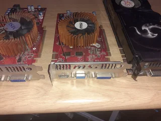 Read Ad Before 4 X PC Graphics Cards Sold All Together as a JobLot
