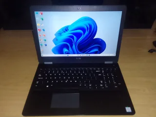 Slim Dell...Core i5 6th Gen, 256GB SSD, 8GB DDR4, Webcam, HDMI, BT, WiFi