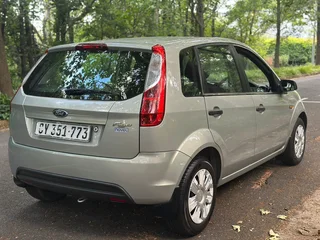 2013 Ford Figo 1.4i