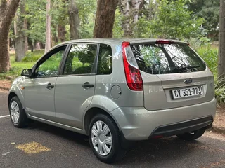 2013 Ford Figo 1.4i