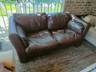 Genuine leather wetherly&#39;s lounge suite 2x 2 seaters!! full thick grain leather all around!!