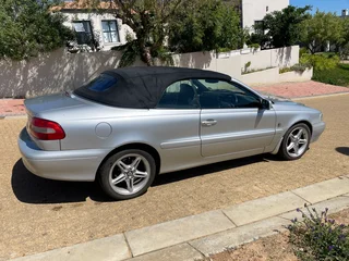 Rare low kms Volvo C70 Cabriolet -Full service
