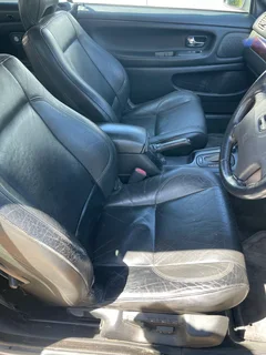 Rare low kms Volvo C70 Cabriolet -Full service