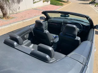Rare low kms Volvo C70 Cabriolet -Full service