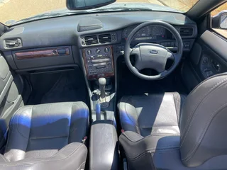 130 000km Convertible Full service Automatic