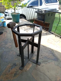 Four way wood splitter