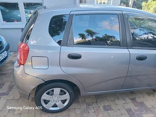 Chev Aveo 1.6L hatchback 2012
