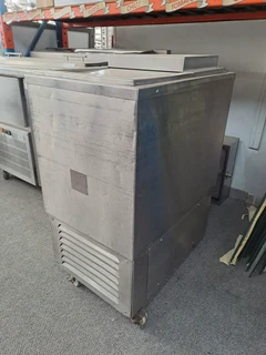 Chest Freezer with SS Sliding Top