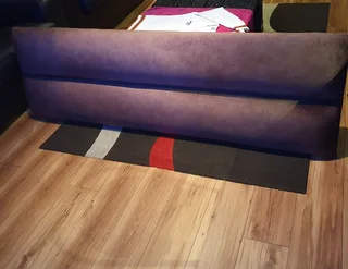 Headboard - Ad posted by Tania Kruger