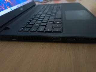 Dell Vostro 15 3568-i5 7200U-16GB DDR4 Ram-250GB SSD-HD 620 Graphics-FHD Display