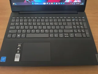 Lenovo Ideapad S145-N4000 2.60GHz-256GB SSD-500GB HDD-8GB DDR4 2400MHz-Wifi AC