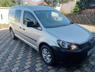 2013 Volkswagen  Caddy Passenger and Loader