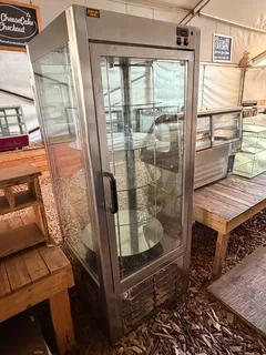 Stand up cake display fridge R7000