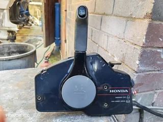 Honda 130 fuel injection four stroke with controls
