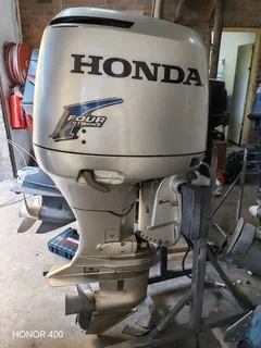 Honda 130 fuel injection four stroke with controls