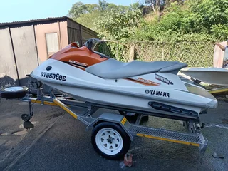 Jet Ski – Yamaha VX700S on galvanized trailer