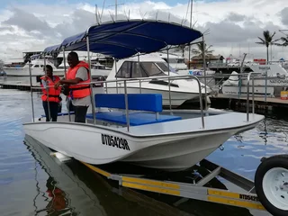 Super Stealth 630 New. 12 person water taxi